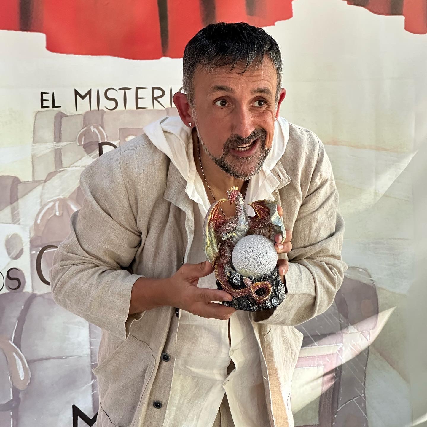 EL MISTERIOSO BAÚL DE LOS CUENTOS