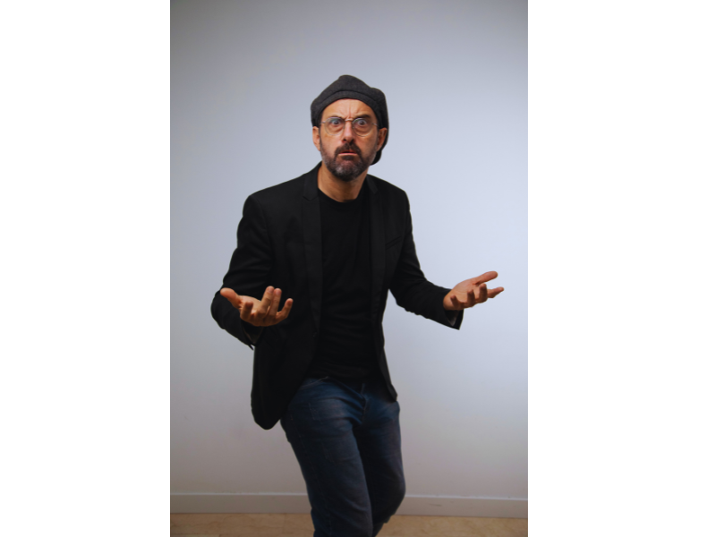 SOY UN BRONTOSAURIO. PEDRO HERRERO · EL ARTIVISTA